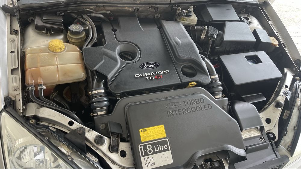 Ford Focus 1.8 TDCI GUIA 2003 AC