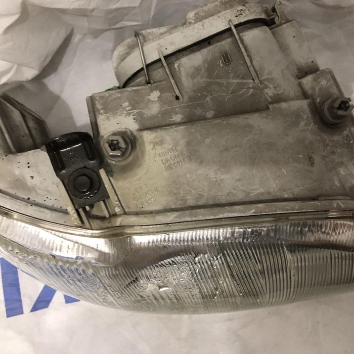 Фара права  Ford Escort, Mk-6 (96-00г.), 95AG13K060AA