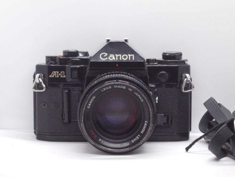 Canon A-1 + Canon FD 50mm f/1.4 SSC