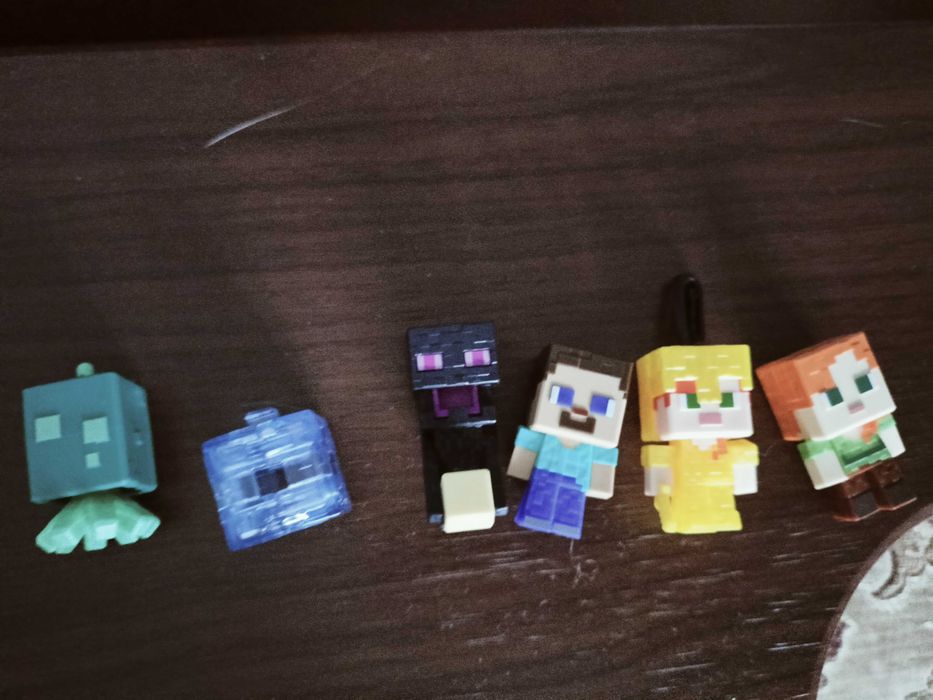 Фігурки Minecraft