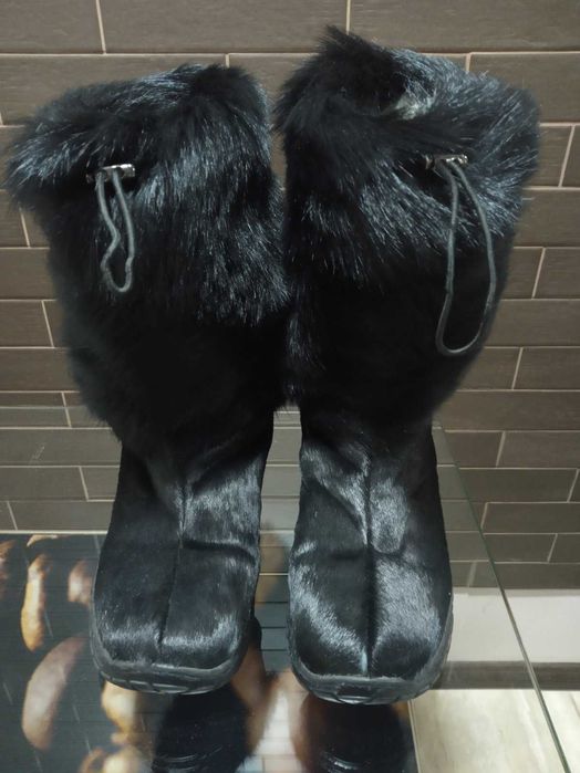 Зимние женские сапоги,верх сапог-натуральный мех,размер 40