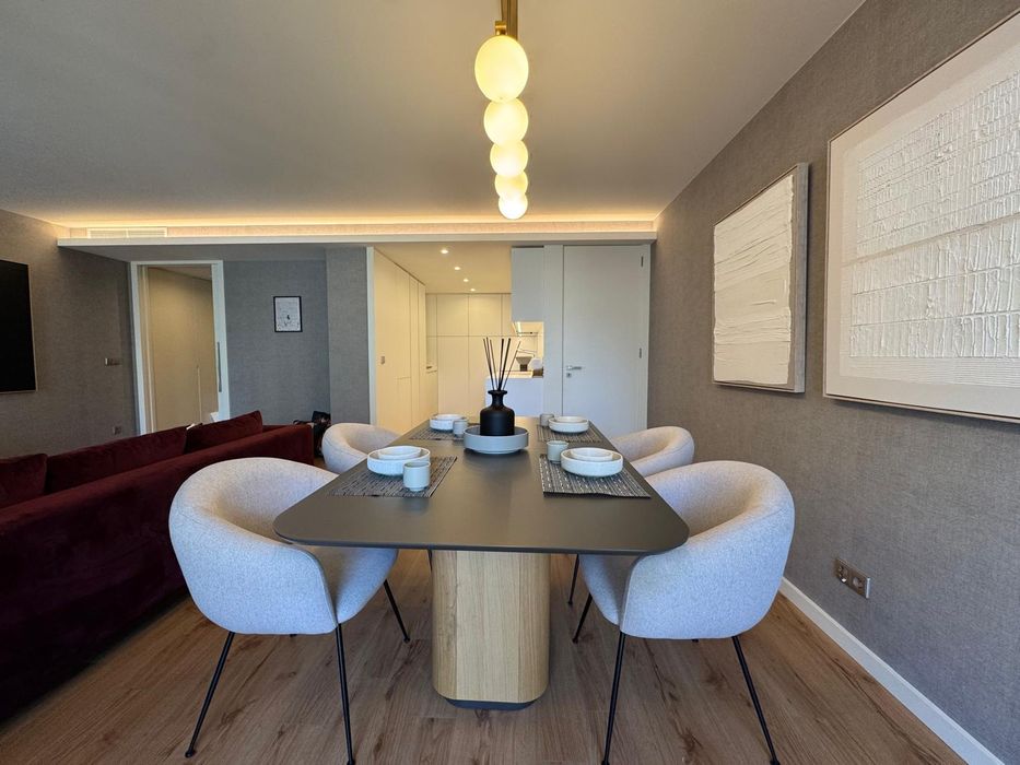 Apartamento T2 à venda na Avenida de Fernão de Magalhães
Bonfim, Porto, Porto
