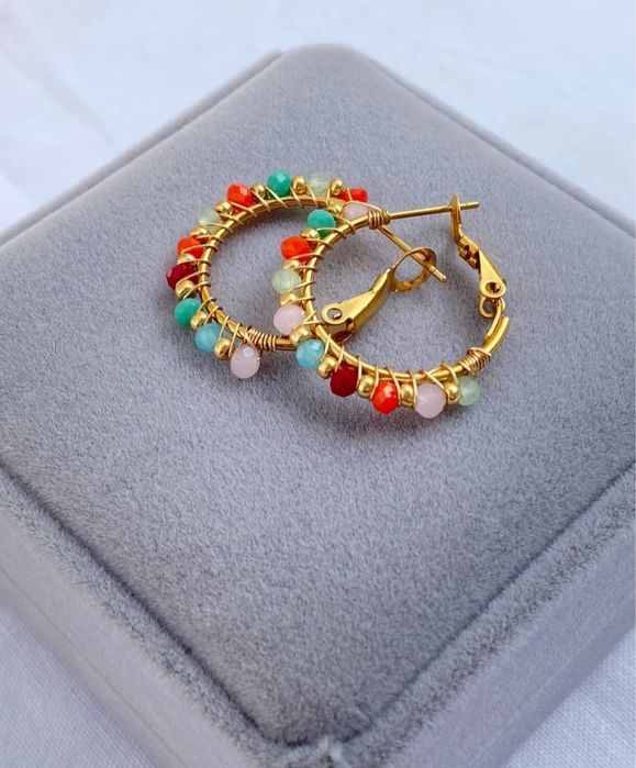 Bijuteria em aço inoxidável (Colares e brincos)