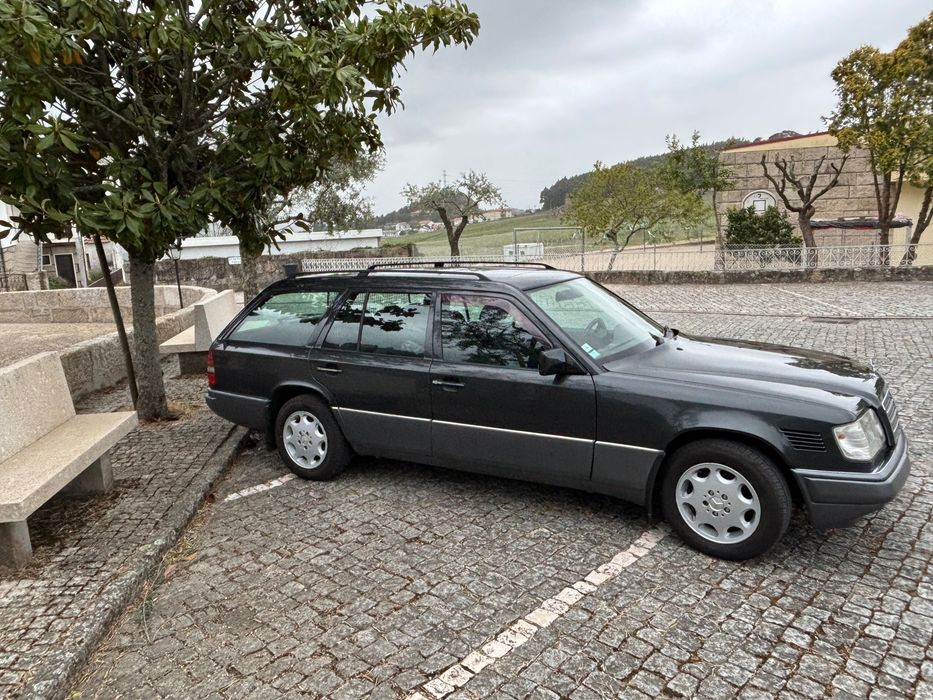 Mercedes E250 Diesel S124