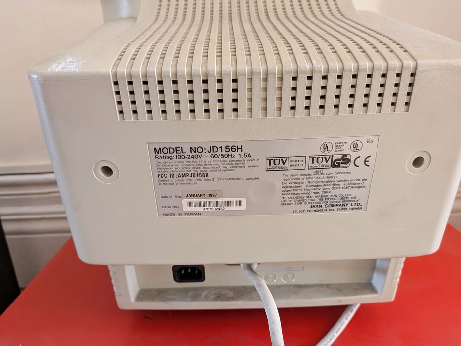 Monitor PC CRT 15" - Modelo JD156H