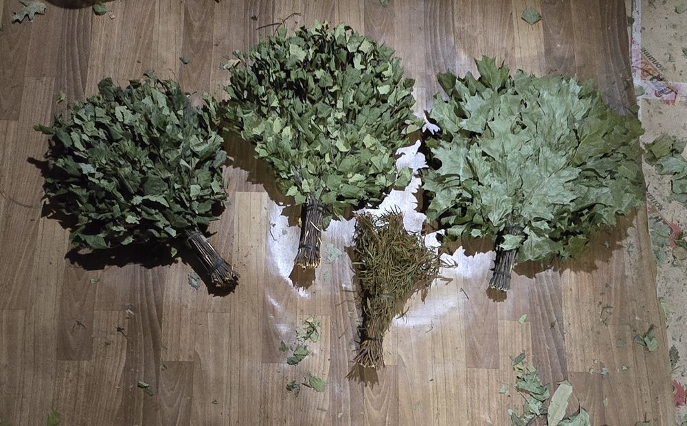 Банні віники. Канадський дуб, береза, вишня баня Банные веники