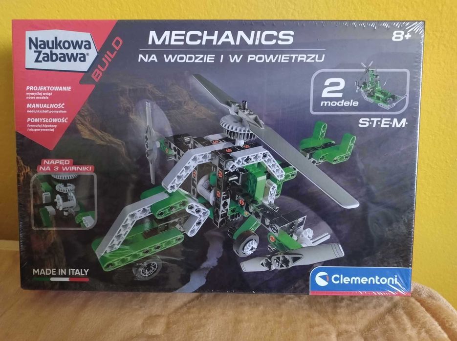 Robot Sumobot Clementoni + Na wodzie i w powietrzu CLEMENTONI