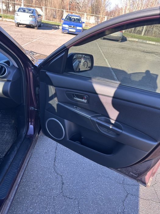 Продається mazda 3 bk 2007