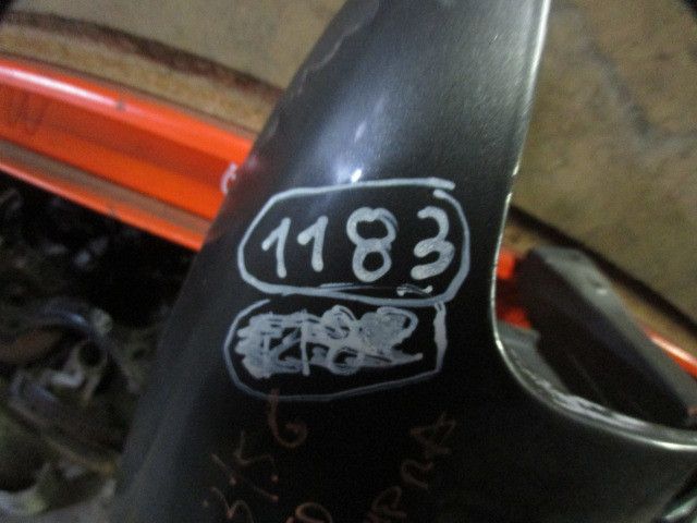 Guarda-lamas direito FIAT Tempra (159_)