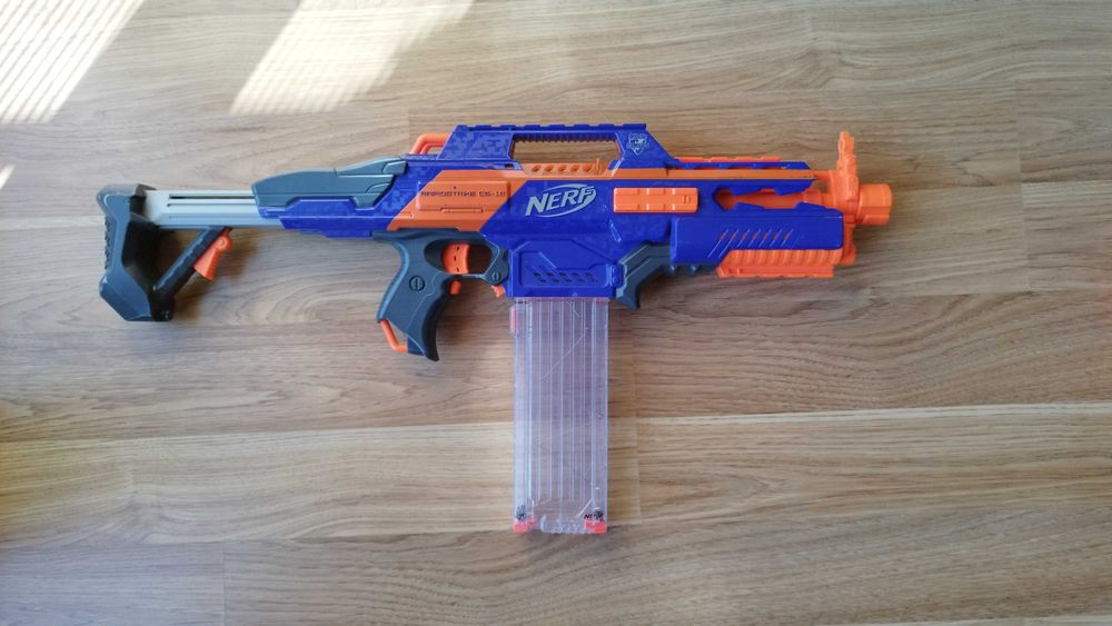 nerf Rapidstrike cs-18 (bez lotek)
