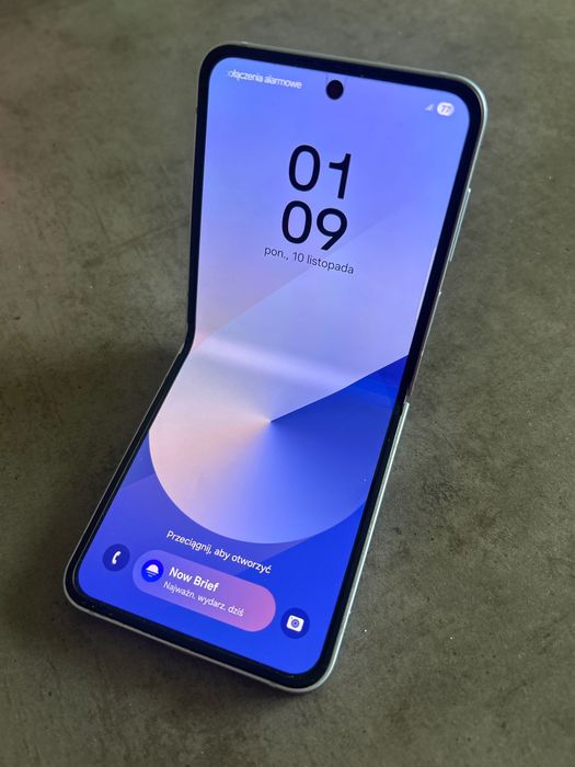 Samsung galaxy  Z Flip6