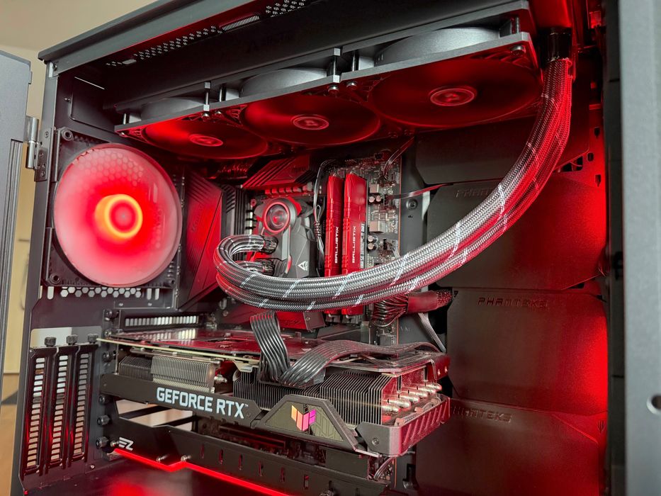 Komputer stacjonarny AMD Ryzen 9 5900X RTX 3080 MEG X570 32GB 860W