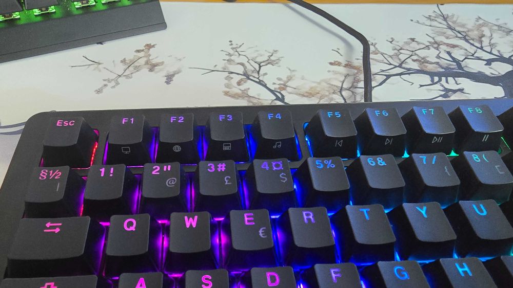 Glorious GMMK 3 PRO HE Wireless (Hall Effect) – Como Novo