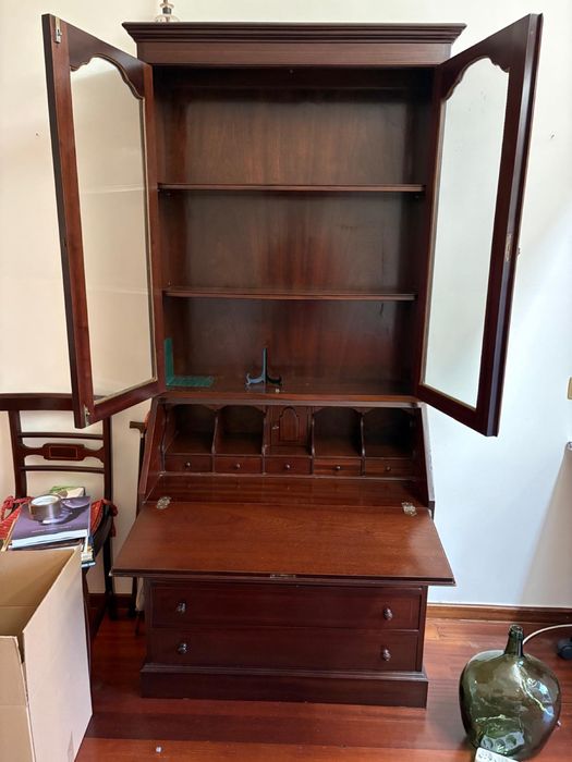 Movel livreiro com secretaria