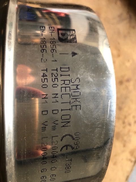 Chaminé inox como nova