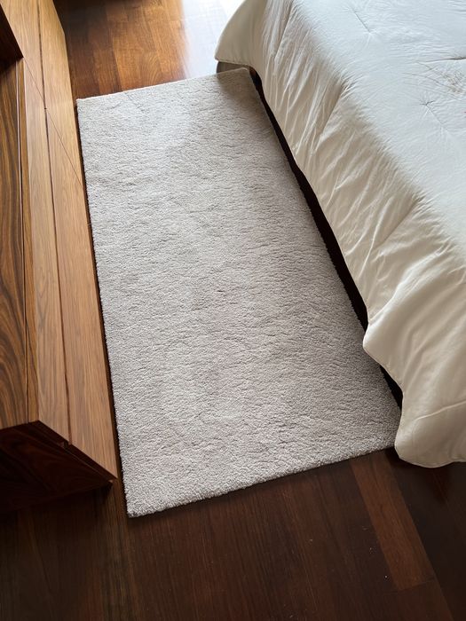 3 tapetes cinza claro