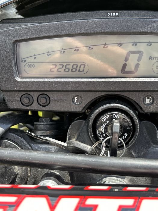 Продам мотоцыкл Kawasaki d tracker x 250