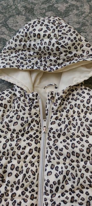 Jak nowa 122 128 Primark kurtka jesienna przejściowa dla dziewczynki