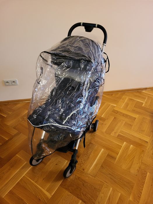Składany wózek spacerówka Kiss K2GO z akcesoriami
