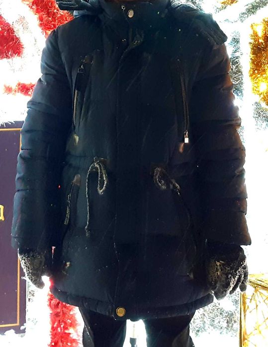 Куртка зимова на хлопчика 10-12 років