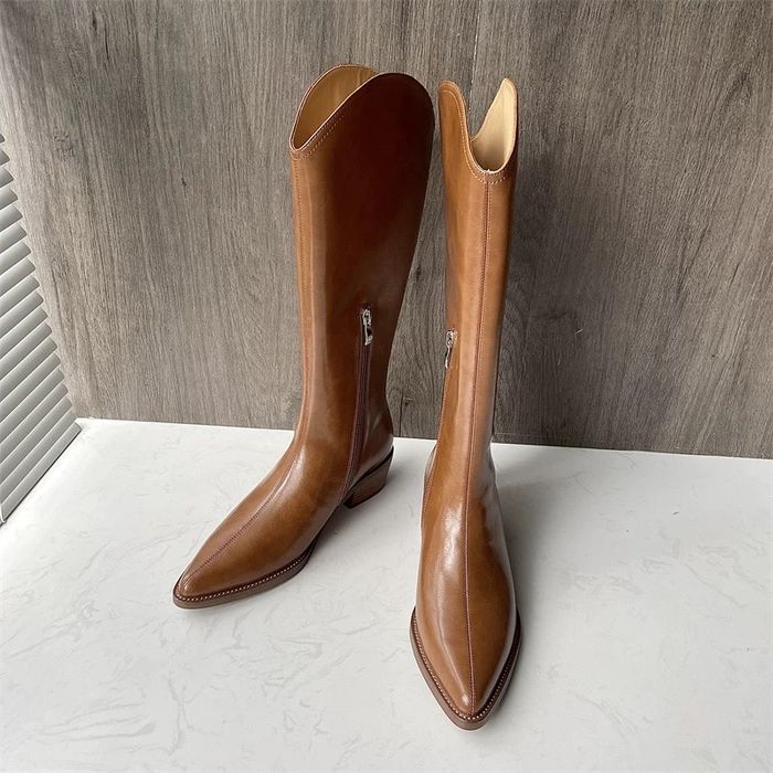 Казаки коричневі 38 р та білі 41