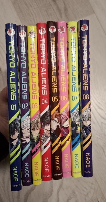 Tokyo aliens 1-8 + dodatek