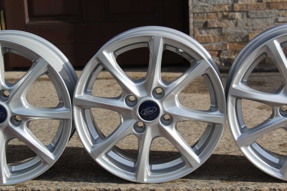 FORD Fiesta Mk6 Mk7 Mk8 B-Max Courier KA Focus 4x108 15'' 6J ET45 NOWE