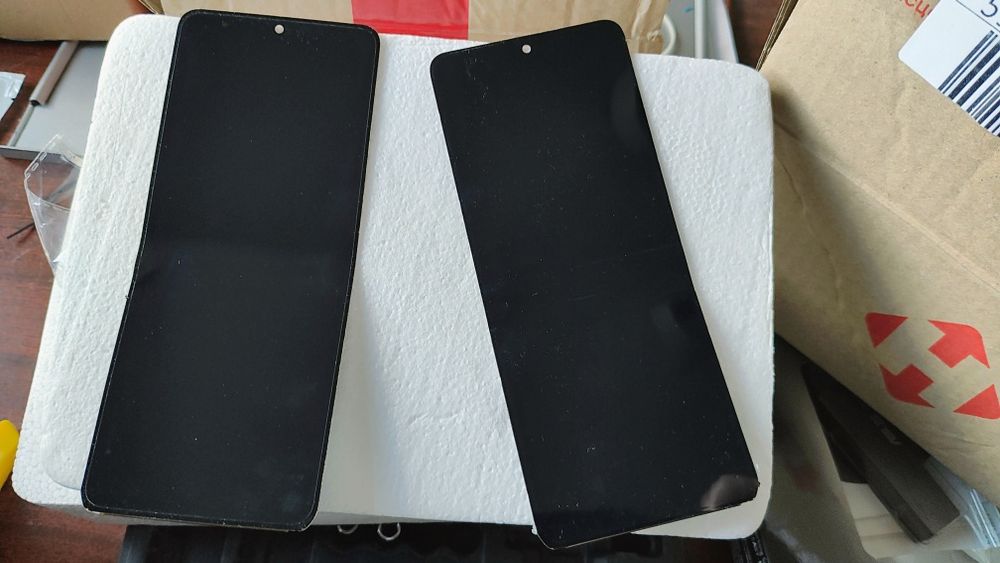 Дисплей razr 40 50  60 ultra, заміна в ЖТ