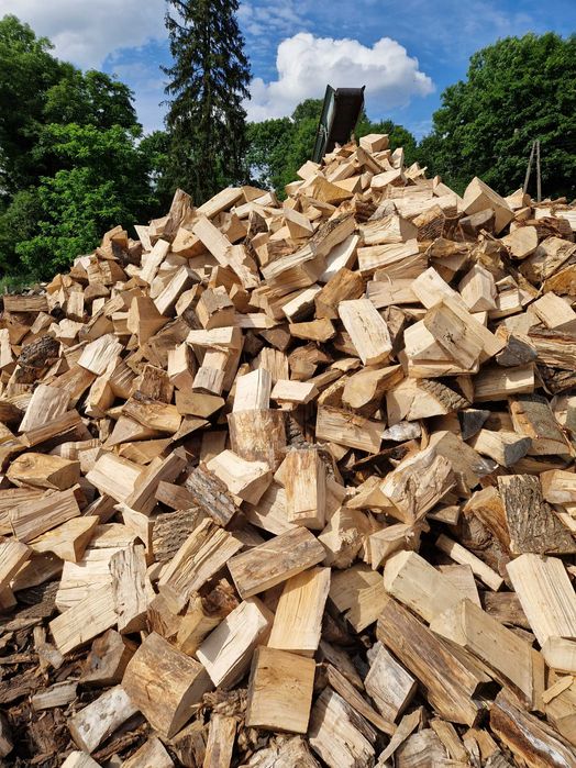 Drewno kominkowe opałowe opał suche sezonowane opał drzewo