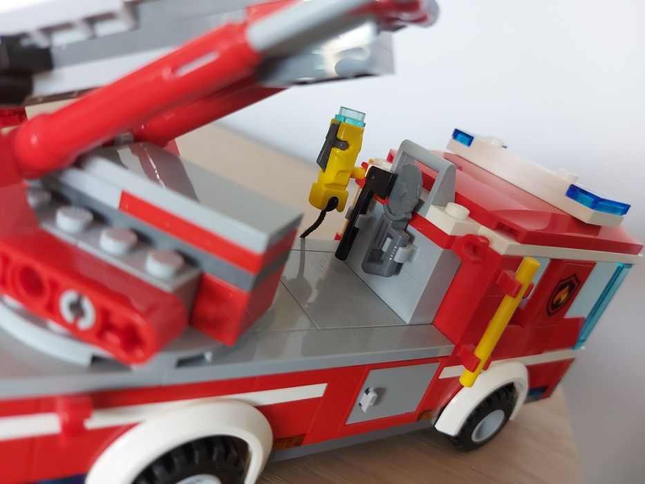 Lego City wóz strażacki z drabiną