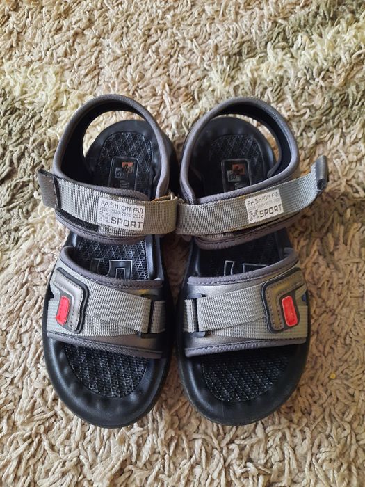 Сандалики на хлопчика розмір 36