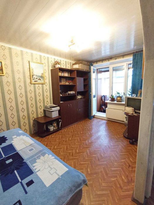 Однокімнатна на Алмазному. Меблі+Техніка. Поверх 4/5.