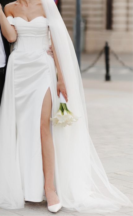 Продам весільну сукню 2в1