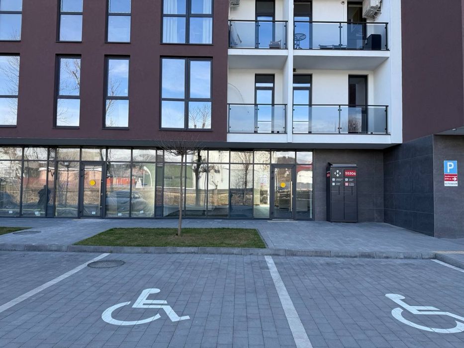 Оренда комерційного приміщення в центрі Сваляви
