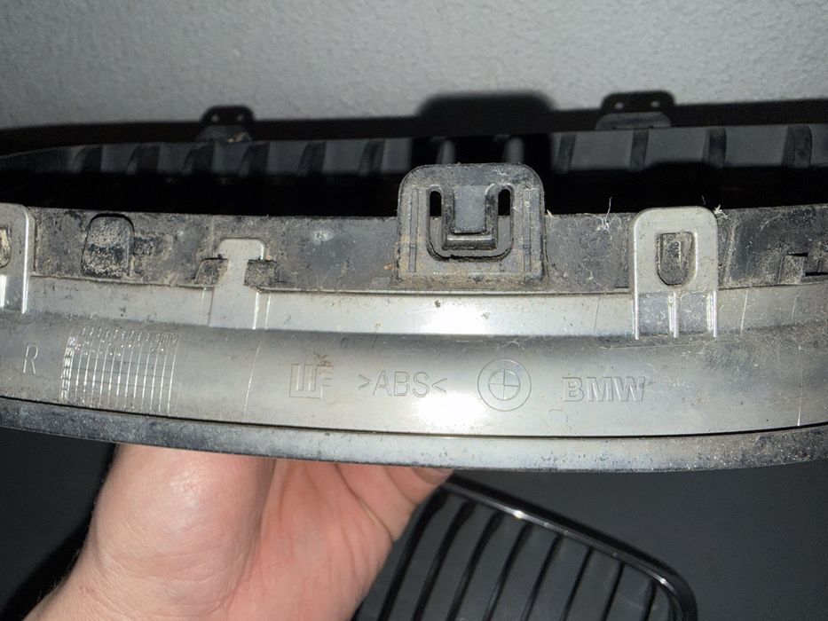Grill Atrapa BMW E90 E91 Oryginał OEM BMW