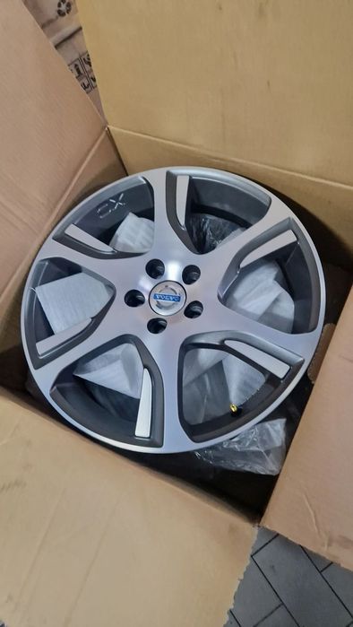 JANTES 18" ORIGINAIS VOLVO XC60 COM PNEUS USADOS