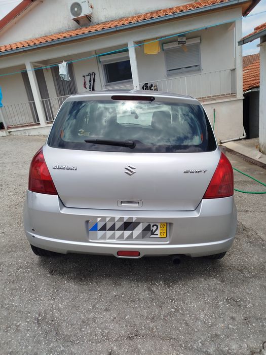 Vende-se Suzuki Swift 1.3 DDIS 2007 gasóleo(sem filtro de partículas)