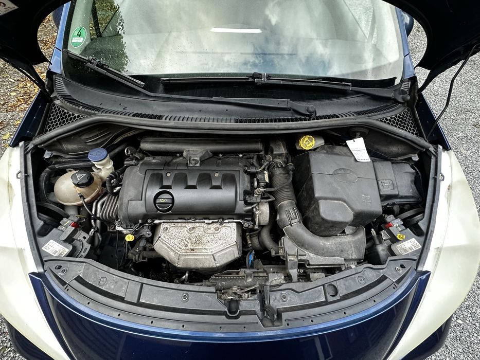Auto Peugeot 207 z 2009