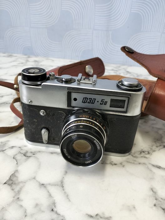 Stary aparat fotograficzny FED 5B