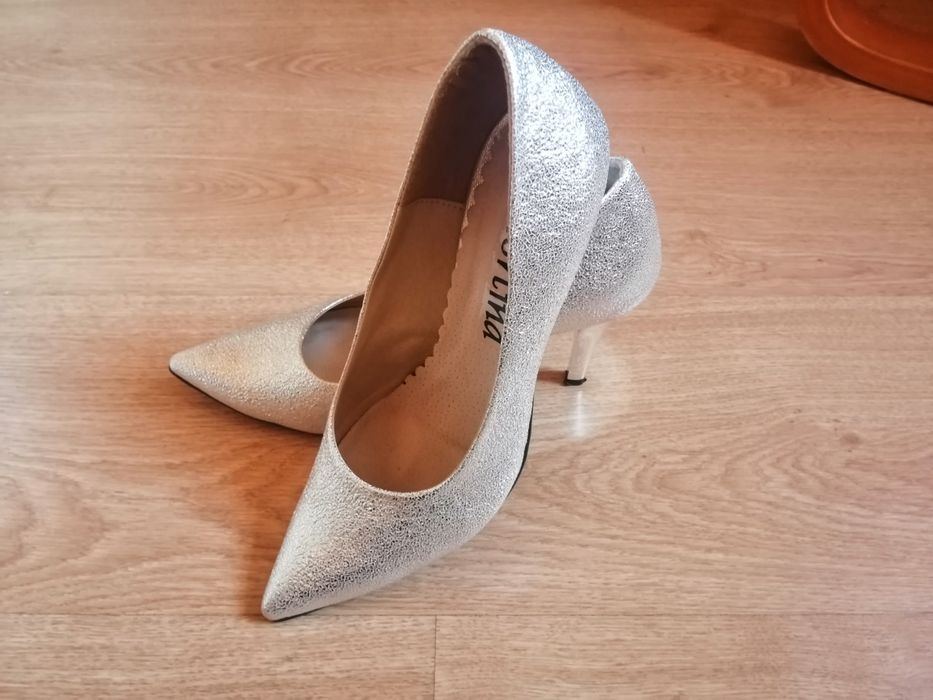 Buty srebrne roz. 38