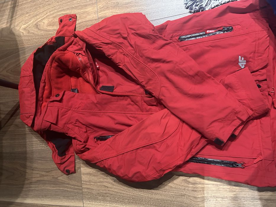 Kurtka Narty 4F czerwona z polarem
