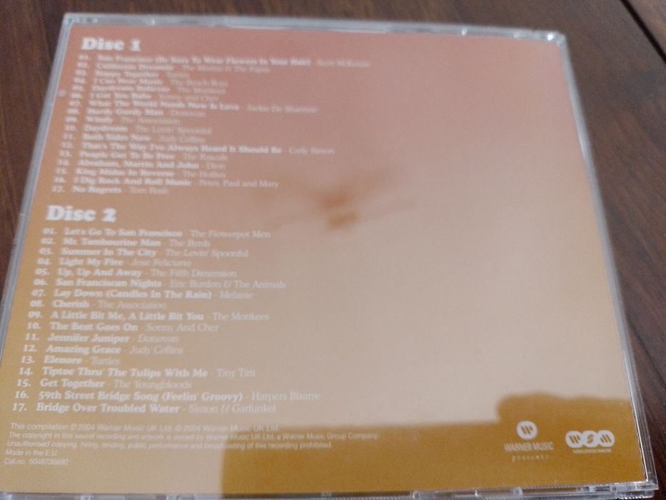 Vendo caixa com 6 cds The Peace & Love Genaration