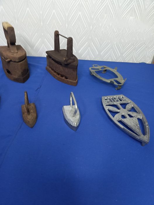 Металева праска утюг железная металлическая СССР на углях не електро