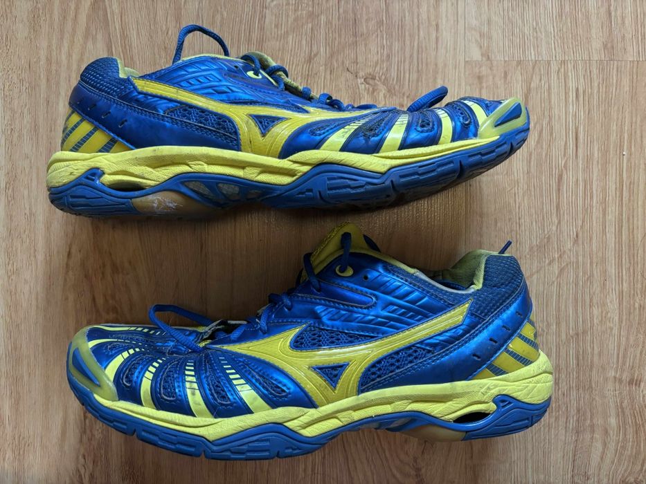 Buty sportowe MIZUNO WAVE r. 44 do biegania biegowe Model: STEALTH 2
