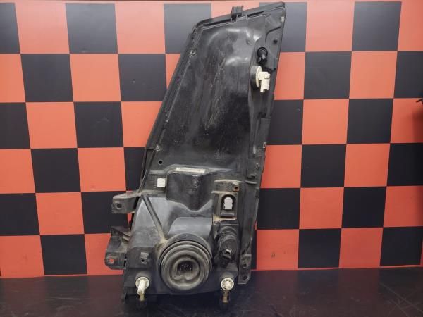 Ótica / farol direita NISSAN Cabstar Chassis (F24M, F24W)