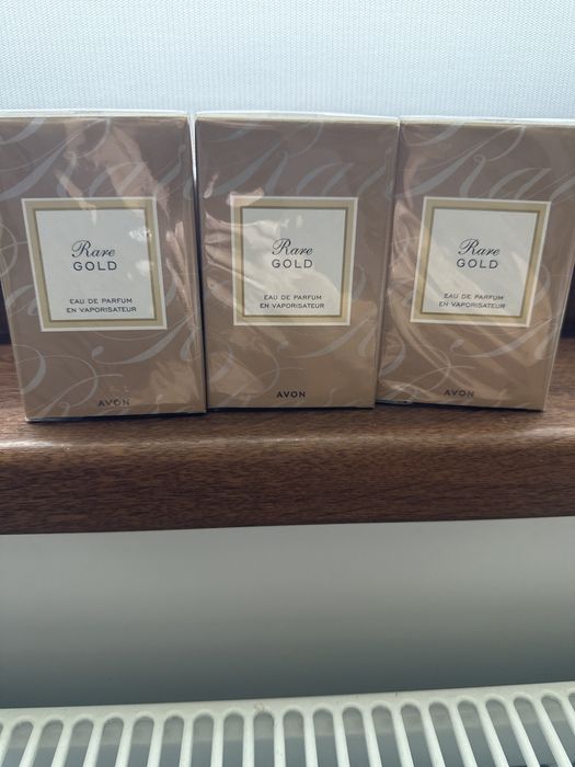 Woda perfumowana avon