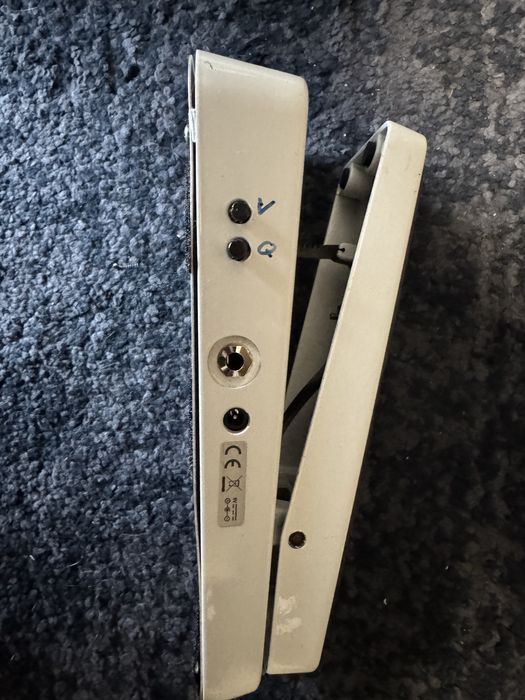 Dunlop Cry baby bass