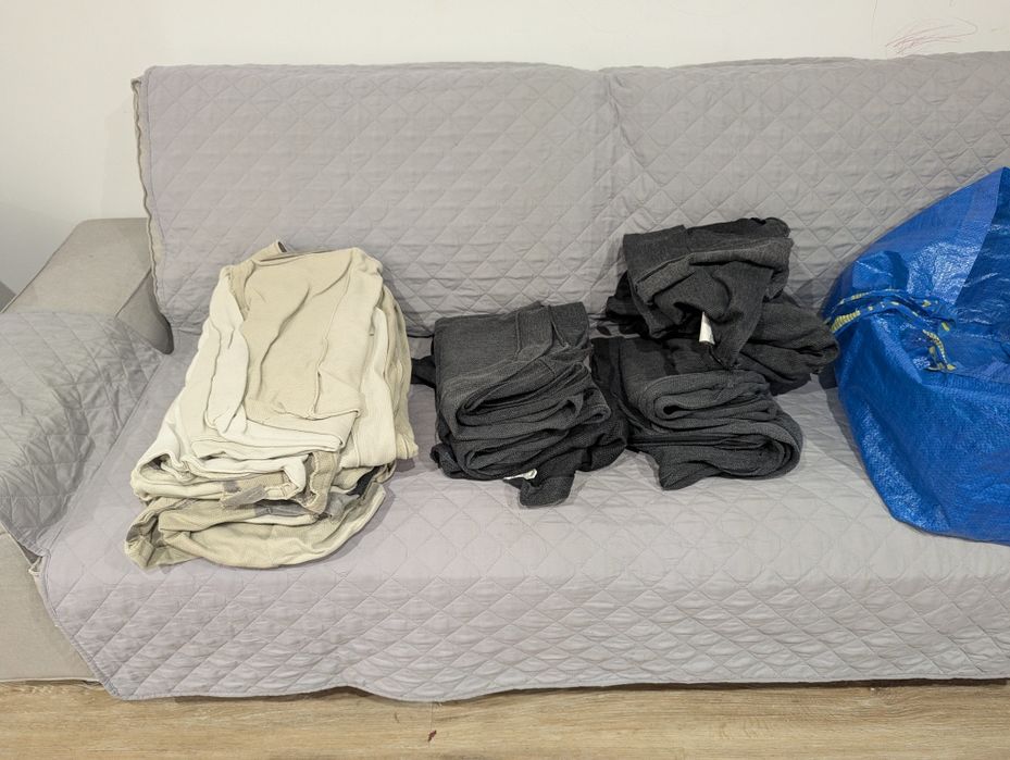 Sofá Kivik 3 lugares IKEA