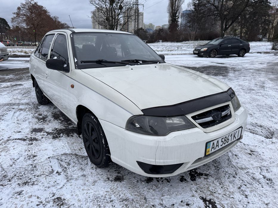 Део нексия 2010