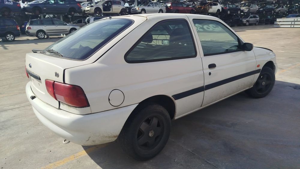 Para peças FORD Escort 95 (VI) Van (AVL)